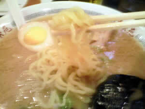 豚骨ラーメン・麺
