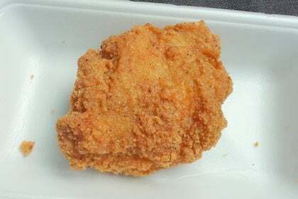 トミダヤのフライドチキンの写真