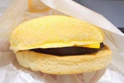 バーガーキングのソーセージ&チーズの写真