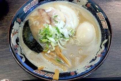 ガチブタの豚骨ラーメンの写真