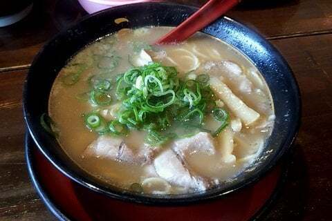 とんこつしょうゆのみ うま屋ラーメン 多治見店のラーメン食べてみました コラム更新日記