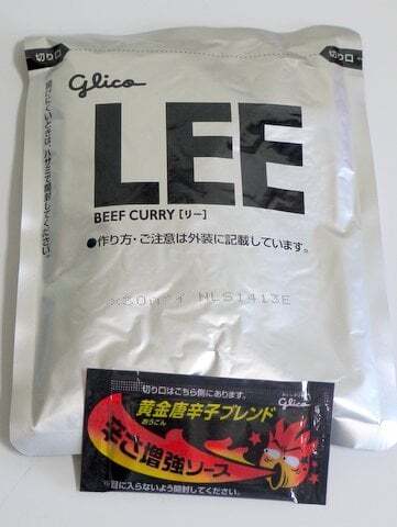 ビーフカレーLEEの中身の写真