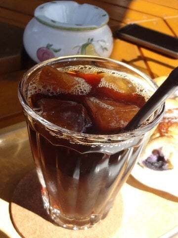 風見鶏のアイスコーヒーの写真