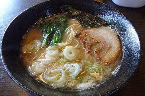 伊吹の豚骨ラーメンの写真