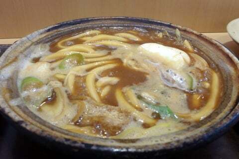 山本屋本店のみそ煮込みうどんの写真