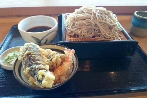 岐阜県だけにある貴重なお店 石臼挽二八打 まるきそばのお蕎麦を食べに行ってきました コラム更新日記