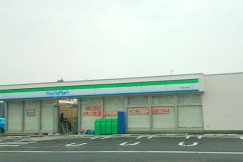 ファミリーマート中津川苗木店の写真