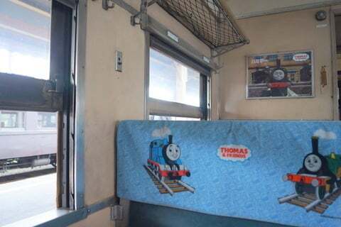 トーマス号の客車の写真