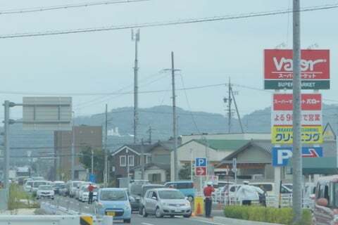 バロー福岡店の渋滞の写真