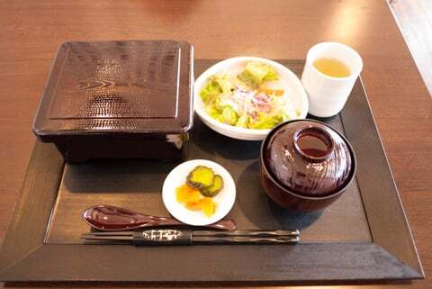 豚味噌焼重の写真