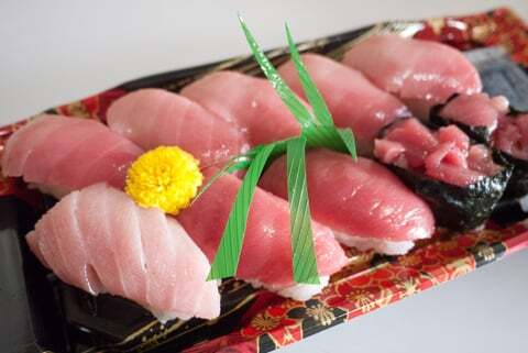 マグロの特売の写真