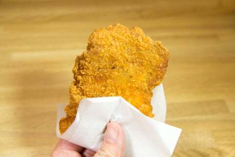 ファミチキの写真