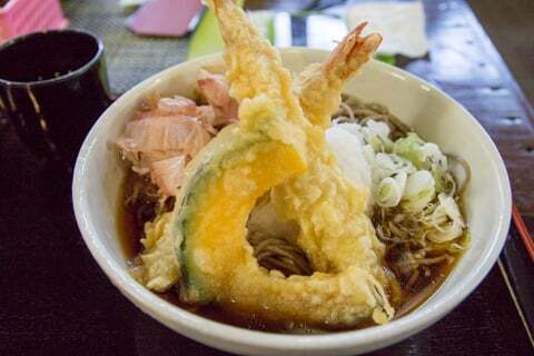 海老おろし蕎麦の写真