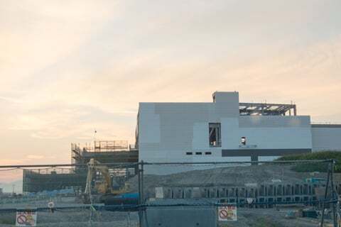 イオンモール新小松のオープンゾーンの写真