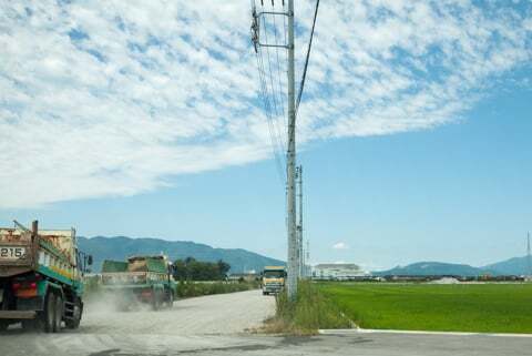 安八スマートICと接続道路の写真