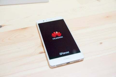 HUAWEI P9 liteの立上げの写真