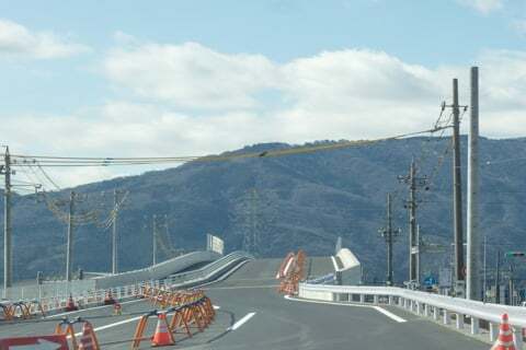 跨線橋の写真