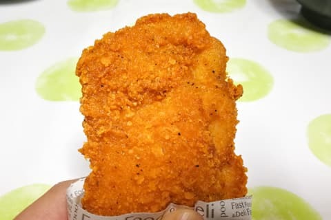 ファミチキの写真