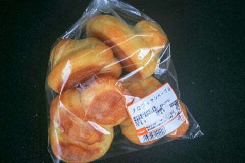 焼き立てパンの写真