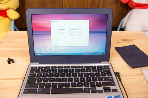 ASUS Chromebook C202SAの写真