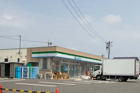 ファミリーマート岐阜下奈良店の写真