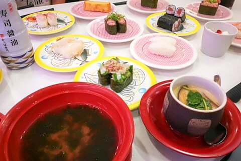 食べ放題のメニューの写真