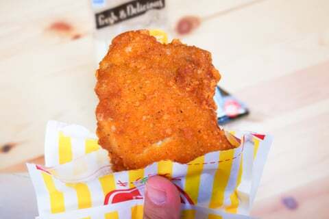 ファミチキの写真