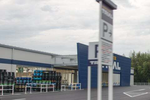 トライアル久保店の様子の写真