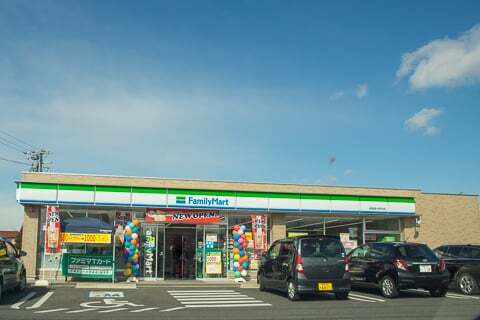 ファミリーマート各務原大伊木店の写真