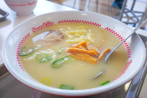 スガキヤラーメンの写真