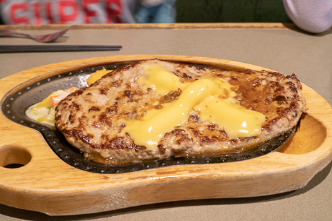 ガリバーバーグ ステーキの写真