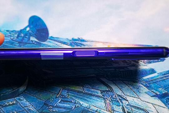 HUAWEI nova 5Tの指紋認証の写真