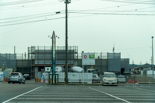 Vドラッグ御嵩店の写真