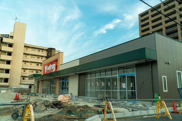 Vドラッグ多治見駅南店の作りの写真