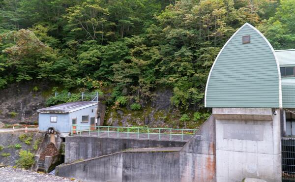 大長谷第四発電所取水堰の写真
