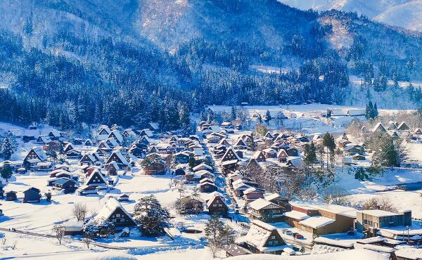 冬の白川郷の写真