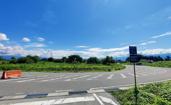 ヒカレヤマナシの開発する土地の写真
