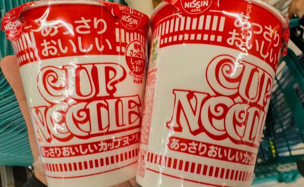 カップラーメンの写真