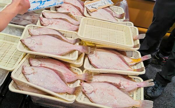籠盛り販売?の写真